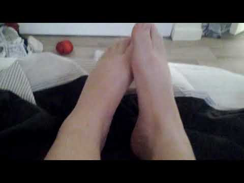 Footsie song and dance