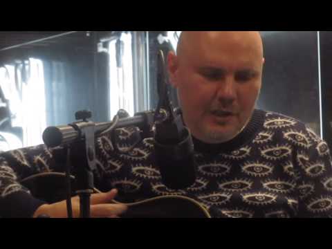 Billy Corgan - Look Through My Window (The Mamas & The Papas Cover) @ Madame Zuzu's 11/25/2016