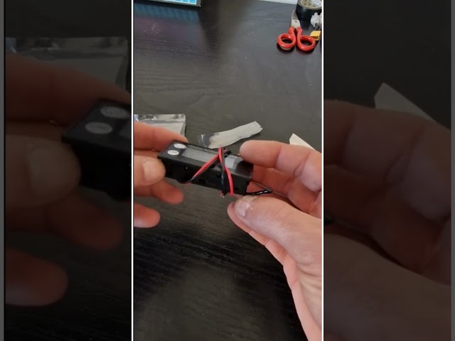 Vídeo relacionado con HUAZIZ 1pcs Medidor de Voltaje con Alarma y Sensor de Temperatura Externo, 19-80 Degree C 12 V 24 V 36 V 48 V 60 V 72 V Plomo ácido Batería Litio Indicador Medidor