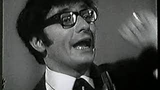 Freddie and The Dreamers - Bachelor Boy (&#39;Showtime&#39;, 25th June 1968)