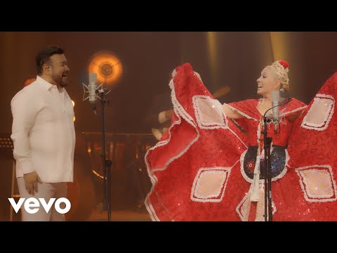 Javier Camarena - La Bamba ft. Yuri