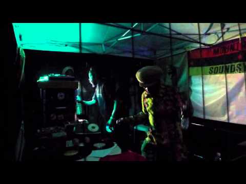 Nomadix Ft. Jonah Dan & Afrikan Simba @ Elyon Dub Station (MI) Italy - Pt. 2