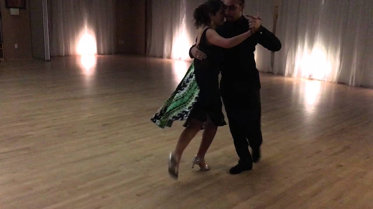 Fernanda Valdovinos y Santiago Castro - Milonga Criolla
