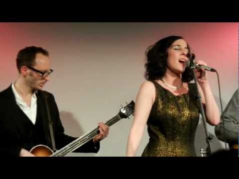 Lisa Bassenge - Das hier wird für immer sein (Live am 14.02.2013 in Berlin)