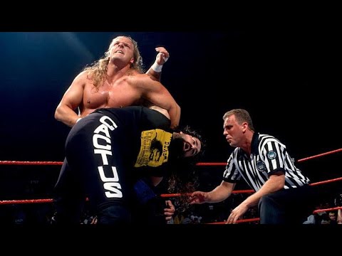 Hunter Hearst Helmsley w/ Chyna vs Cactus Jack Falls Count Anywhere - RAW IS WAR 22/9/97 (1/2)