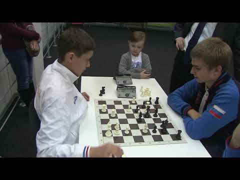 2017-10-19 Esipenko - Sarana ProfChess Club BLITZ 1+1