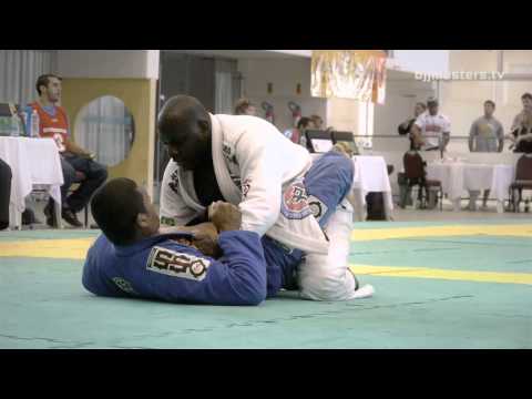 Thiago Reinaldo vs Henrique Marcos - Sul-Americano de Jiu-Jitsu 2011