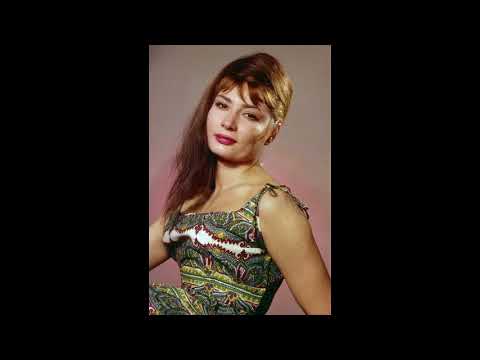 Ferrari Violetta: Álmaimban látlak én (La vie en rose)