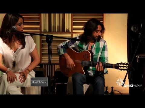 Öykü Gürman - Seni Ben Unutmak İstemedim Ki  / #akustikhane #sesiniac