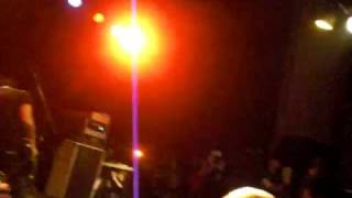 Tsunami Bomb - 20 going on Live