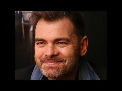 Biiinge Interview - Clovis Cornillac : La meilleur série pour Netflix & Chill?