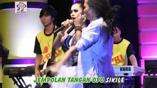 Download lagu Bokong Nyenul - Utami DF feat Sodiq mp3