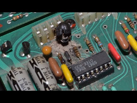 Synthchaser #039 - Oberheim OB-X Repair - Mouse Pee, Exploded Capacitor & More