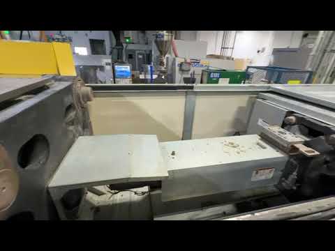 2015 MILACRON FANUC ROBOSHOT S2000I-275B-416G Injection Molding Horizontal/Vertical | Machinery Network (3)