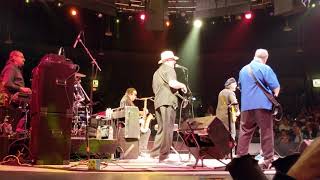 Dion - &quot;Runaround Sue&quot; @ NYCB Westbury 2018