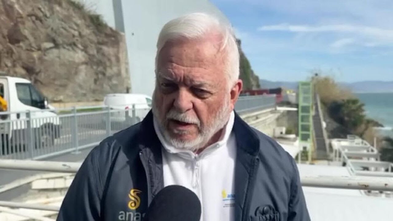 Gemme (Anas): "Rimosso masso da 2000 tonnellate dall'Aurelia ad Arenzano, strada riapre da marzo"