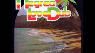 Linval Thompson - Negrea Love Dub
