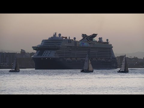 Thumbnail for Cruise Ship CELEBRITY EDGE Leaves Auckland 4K