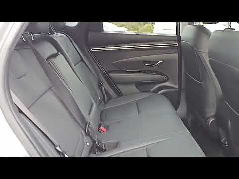 Hyundai Tucson Executive Plus HEV 1.6 Petrol 5dr - Image 2