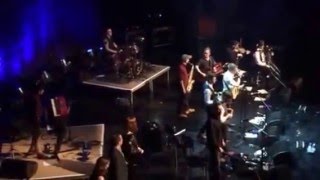 Walking on the Waves - Skipinnish