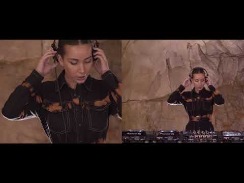 BIIA - 1001Tracklists Spotlight Mix (Techno Live Set From Portuguese Cave)