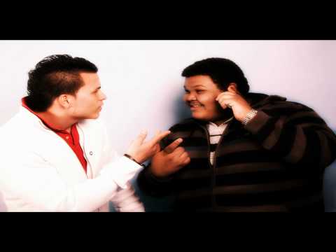 Papa Soto feat. Howard Croes - Un tiki di su amor