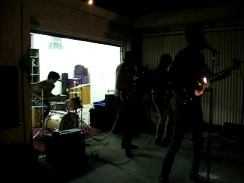 Losin' Streaks live at Gearhead Records Party