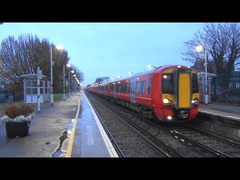 (HD) Gatwick Express 387222 +387220 + 387207 at Shoreham-by-Sea on 1Z51 for Victoria. 24.11.18