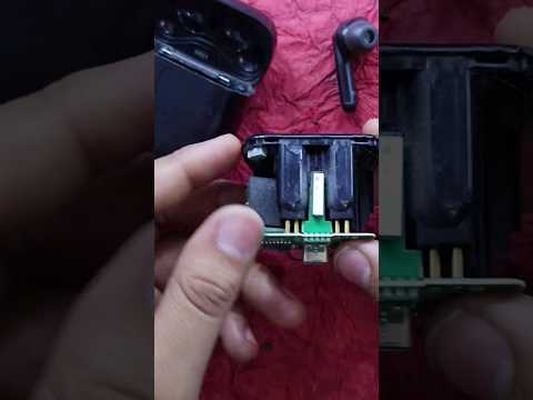 How To Open Earbuds Charging Case | How To Open Earbuds Case #shortsfeed #viral #shorts #shm #rv