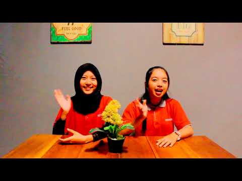 Room Service Taking Order D3/D Tri Apriliana