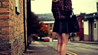 YELLOW TICKER TAPE PARADE