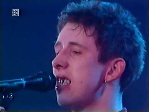 Muirshin Durkin - The Pogues, 1985