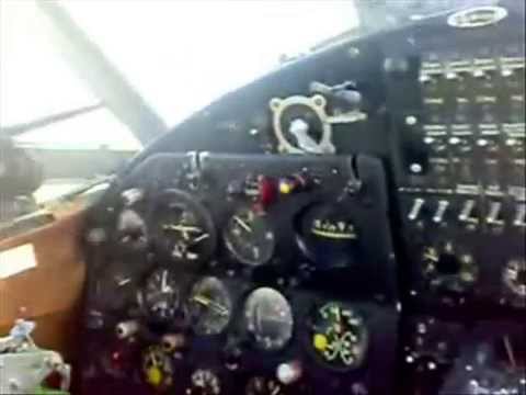 Antonov AN-2 para drop Teuge (EHTE) 11 october 2008