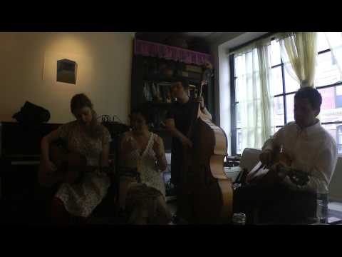 "I'M AN UNEMPLOYED SWEETHEART": TAMAR KORN and FRIENDS at CASA MEZCAL (July 26, 2015)