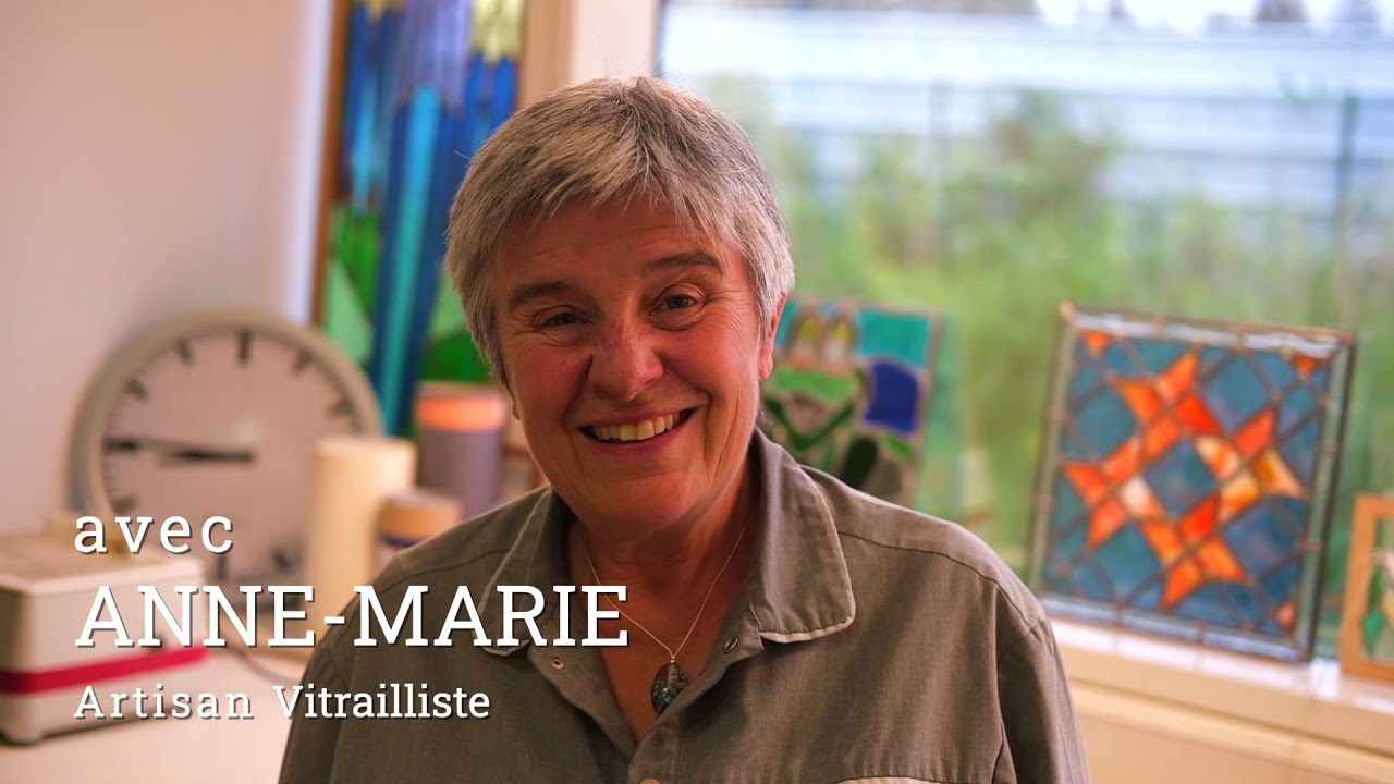 Créez un personnage en vitrail en famille - Video