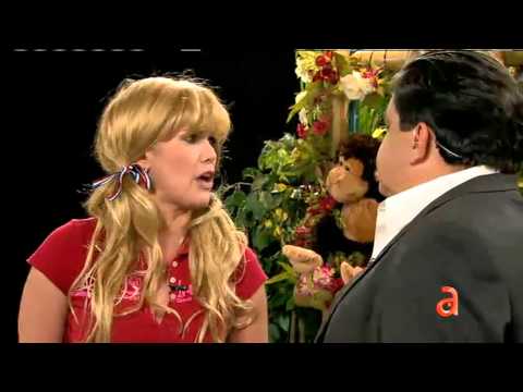 Carlucho y la Pet Sitter - América TeVé