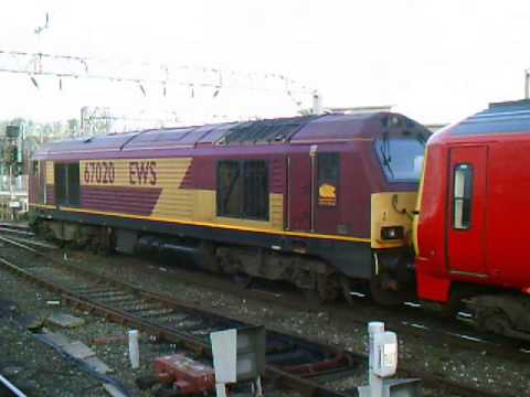 EWS 67020 dragging Newly Painted 325004 working Toton North Yard to Crewe TMD @ Crewe 05/12/2014