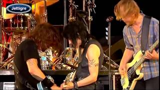 Joan Jett &amp; The Foo Fighters - Bad Reputaion &amp; I Love Rock N Roll HD