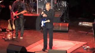 Glen Campbell at the Dome in Brighton singing in my arms