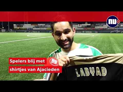 Vreugde bij selectie Te Werve na 7-0 nederlaag tegen Ajax.
