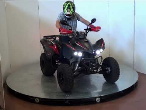 Plateforme motorisée avec télécommande pour exposer ou photographier un quad - gamme PLATY Ø 2 m à Ø 4 m_2