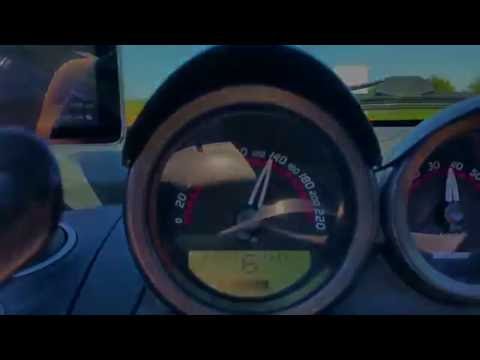 Offen mit Roadi auf deutscher Autobahn 1