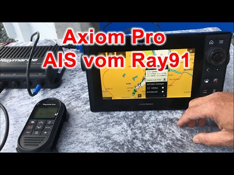 Raymarine Axiom Pro 9 mit AIS Daten vom Ray-91 Funkgerät von Busse Yachtshop.