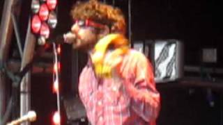 Super Furry Animals - Keep The Cosmic Trigger Happy live at Ben and Jerry's Festival 2009