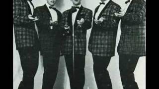 I&#39;M IN THE MOOD FOR LOVE ~ The Chimes (1961)