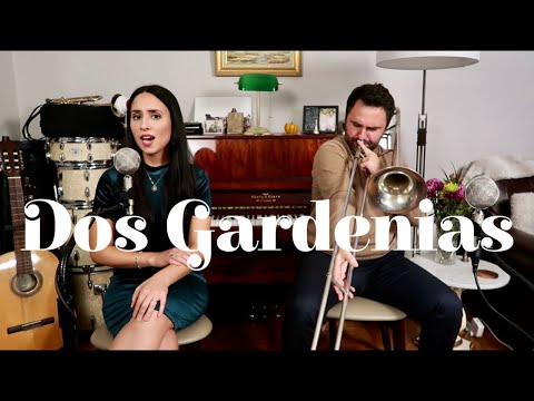 Dos Gardenias - Vanessa Perea & Robert Edwards