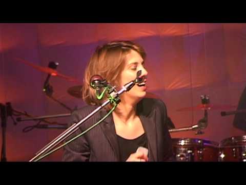 Aneta Langerová - V bezvětří - live Rock in Plzeň