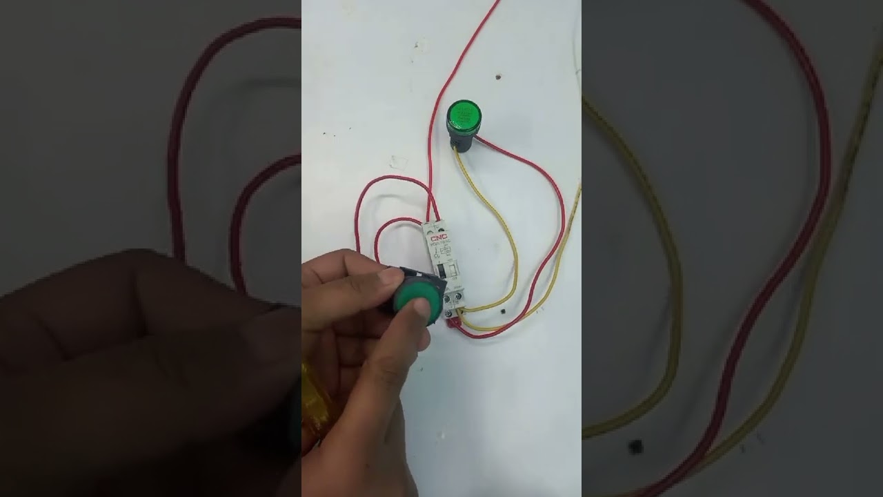 Pulse relay is a mechanical bistable relay that changes contact state by inputting pulse signals.