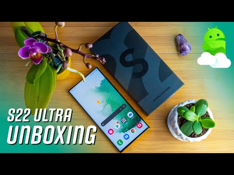 Samsung Galaxy S22 Ultra Unboxing + First Impressions 🤩