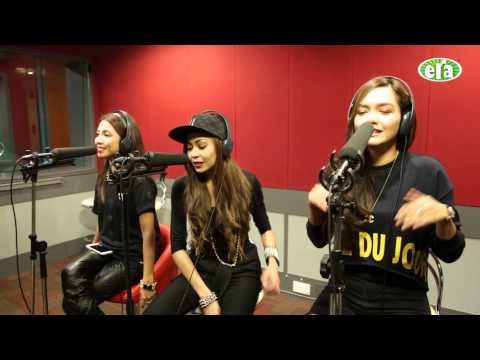 ERAkustik: DE FAM #Supergirls